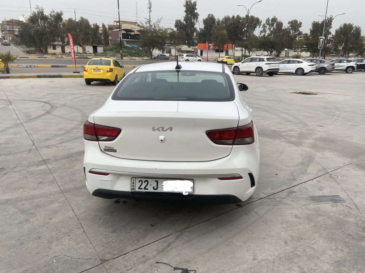 موديل 2022
ماشيه 48
كير ومكينه شرط 
وشرط التحويل 
تبريد تدفئه شرط 
ضرر امريكا بوند + بلعراق صار بيها ٤ قطع صبغ اثر جلوخ بدون دواخل
شاشه كبيره 
انضمه قياده 
#السعر 115 ومجال بسيط للطيبين 
العنوان /موصل حي الزهور 
***********+ وتساب متوفر
