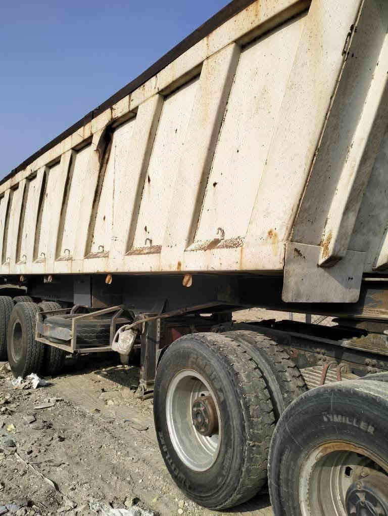 سلام عليكم عربانه البيع تخم تاير مكفواله من كلشي جاهزه الشغل ***********
