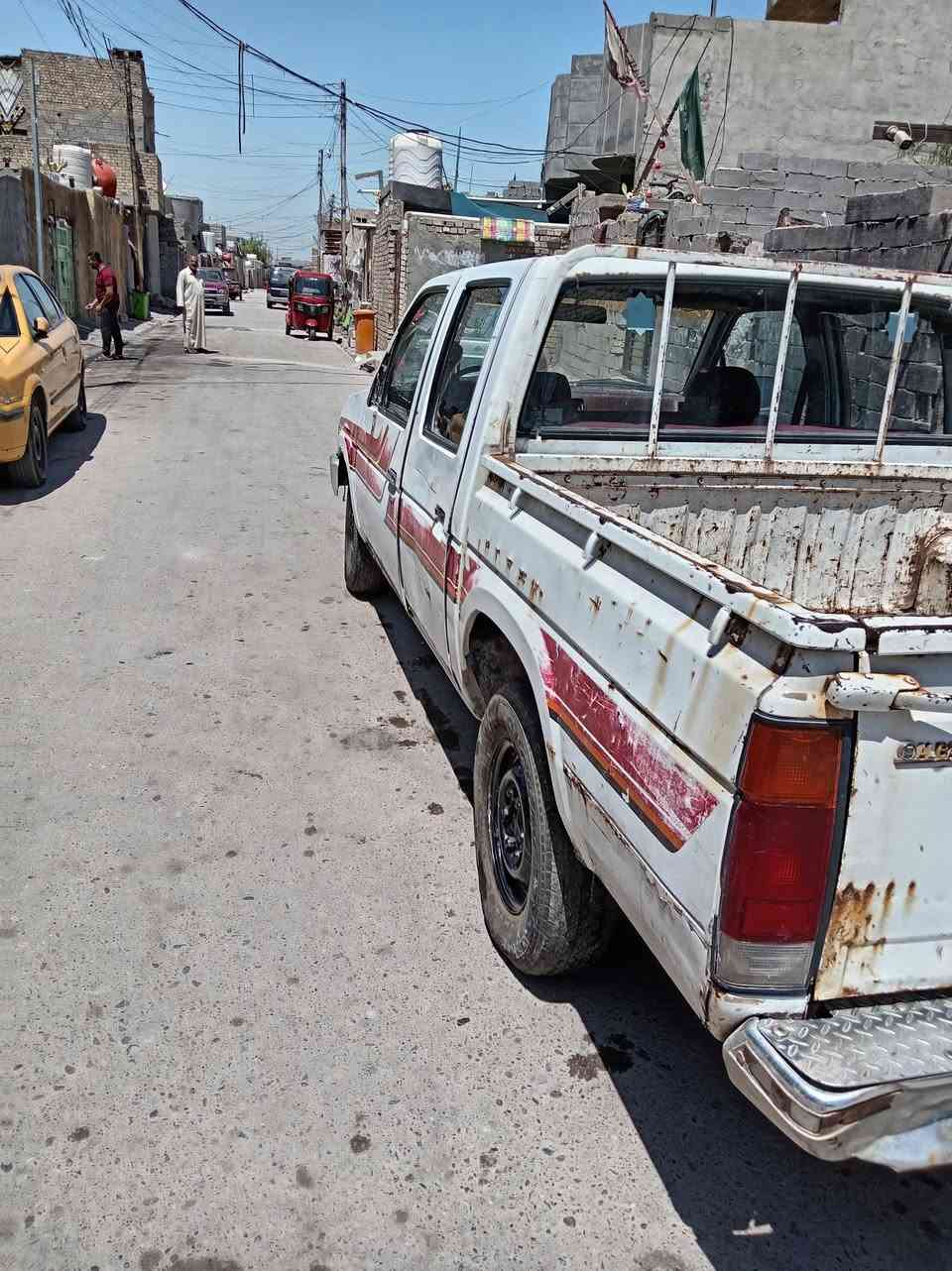 نيسان موديل  90
***********
