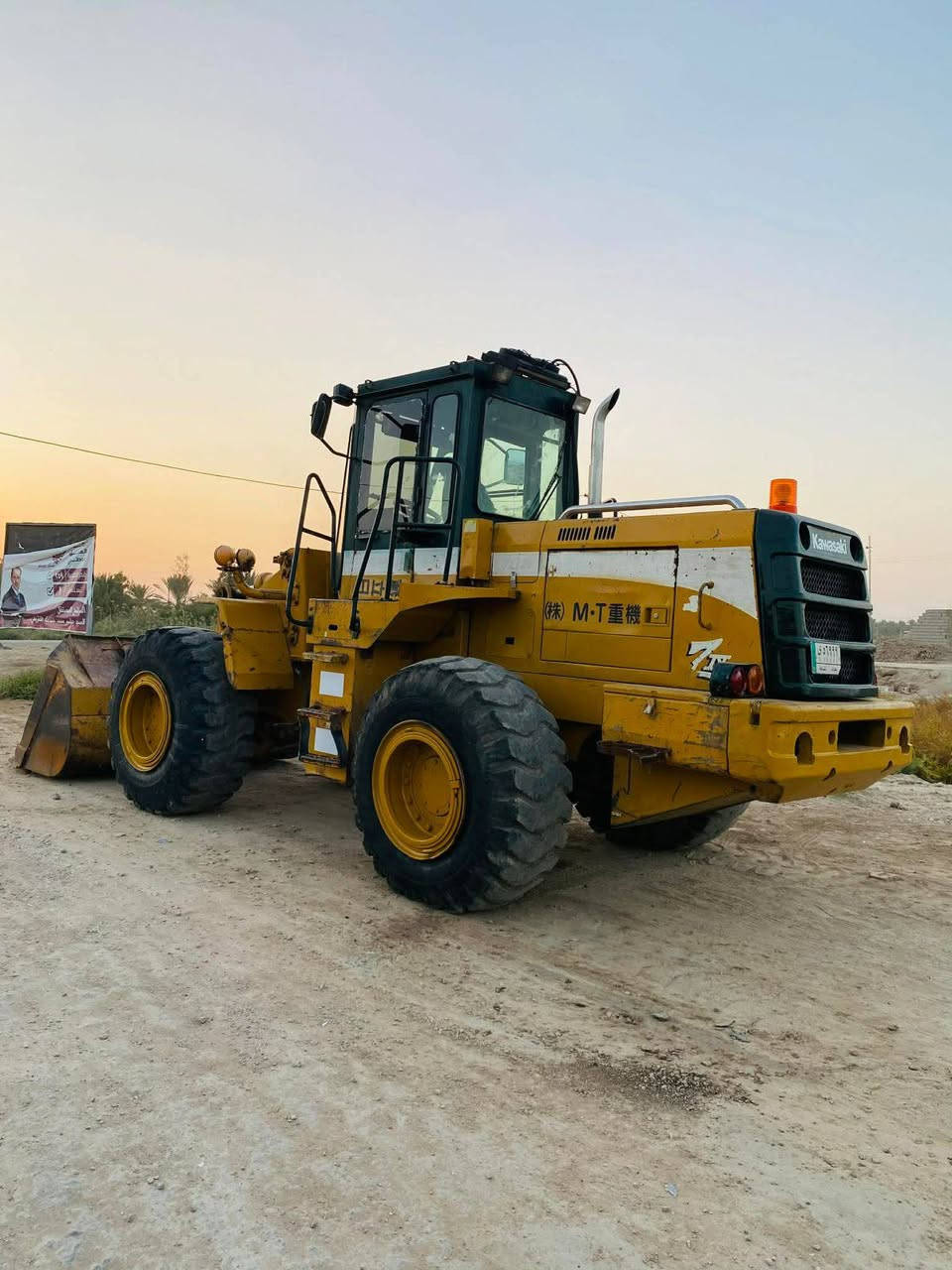 سلام عليكم شفل حجم ٧٠ كاوسكي موديل ١٩٩٥ سنويه ٢٠٣٠ مكينه جاهزه من كلشي كير ومحرك وتركم وكسلات تخم تاير حداديه جديده كهربايات جديده مكينه جاهزه من كلشي ماناقصه شي مكانه فلوجه سعر 280 وبيه مجال الشري تواصل ***********
