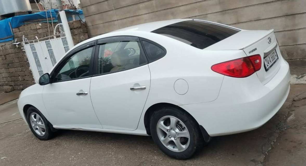 سلام عليكم
( بيع فقط )
النترا موديل 2011 ماشي 240 الف حقيقي كير (( توماتيك )) بيها جاملغ و ربع بونيد صبغ بدون دواخل  كير محرك شرط اصلي مامحور رقم سنويه جديد لي سنه 30 شرط التحويل السعر 115 بي مجال قليل مكان السياره دهوك دوميز رقم موبايل *********** وتساب دهوك, العراق
