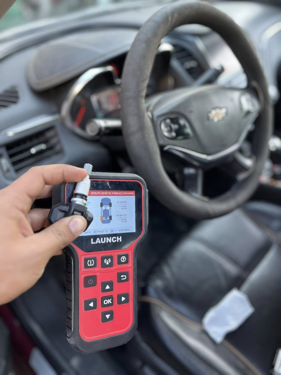 � برمجة حساسـات الإطارات (TPMS)🛞🛞

 •برمجة باستخدام جهاز Launch الأصلي
         
 •متوفر حساسات وكالة / جودة عالية✅

 •حل مشاكل اضاءة حساس الإطارات والقراءات الخاطئة⚠️‼️

         ✅ضمان سنة استبدال على الحساس 💯

🎁 خصم خاص عند برمجة أكثر من حساس

  متوفر حساسات والبرمجة في محلات الهدئ

 العنوان : بغداد الدورة شارع المصافي مقابيل مطعم ليمونة 📍📍

  للاستفسار مراسلة الصفحة 
 او الاتصال : *********** محمد للبرمجة
