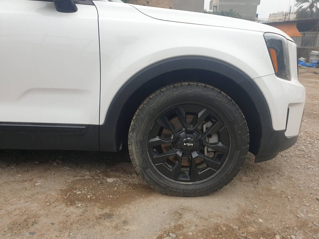 سلام عليكم اخوان 
سيارتي فئة X pro ويل 18 تاير جبلي اريد مرواس بويل 20 وتاير وياه وشرط الويل النقشة الخاصة بال x pro
اني اراوس الوياله وتايراتهن شلع يعني هيج المراوس يصير


**إذا كنت صاحب هذا الإعلان وتريد حذفه لأي سبب، رجاءا أرسل رسالة إلى الدعم الفني**