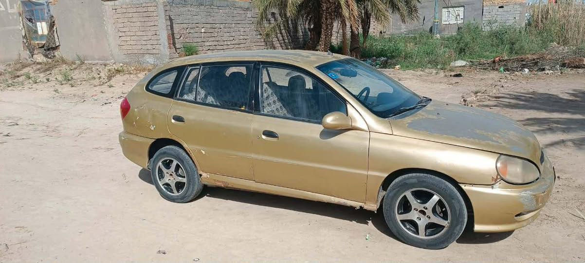 كيه ريو موديل 2001رقم ذي قار مداور ثاني يوم محرك كورلاله جديد حداديه تايرات كهربائيات كل شغاله مابيه ضربه قويه لسعر 28بيه مجال مكاني بلناصريه بلغراف ***********
