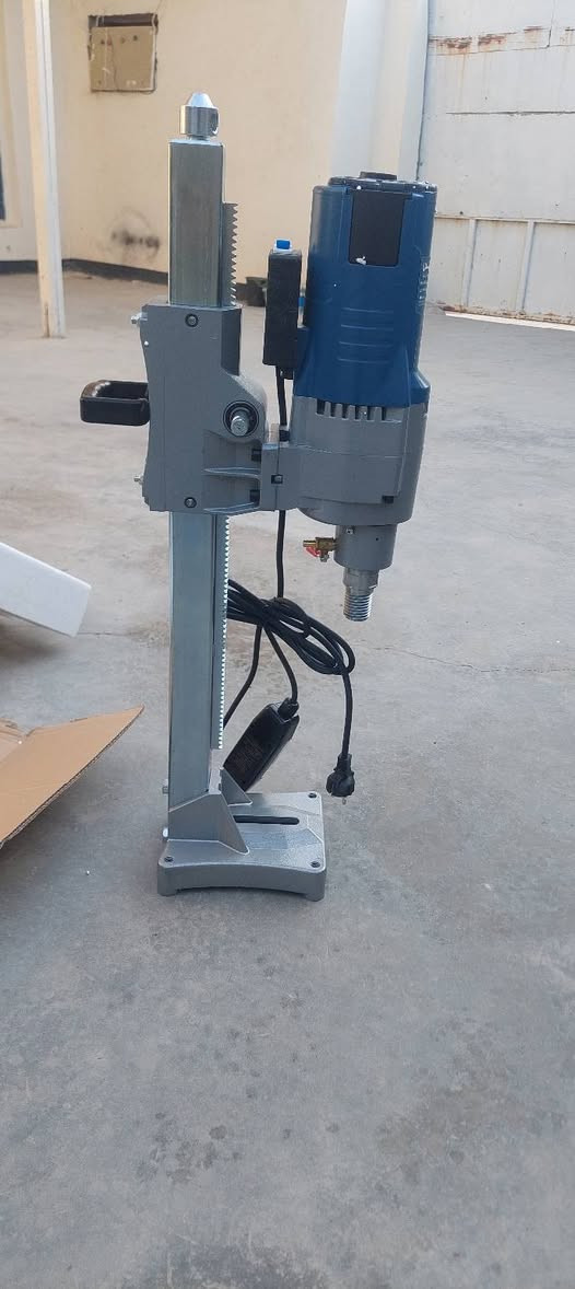 سلام عليكم خوان كور للبيع جاهز هوه وسكويراته ٢ ابو ٣انج و ٤انج سعر ٢٢٥وبيه مجال مشتغل ٥ثقوب فقط عل فحص ***********
