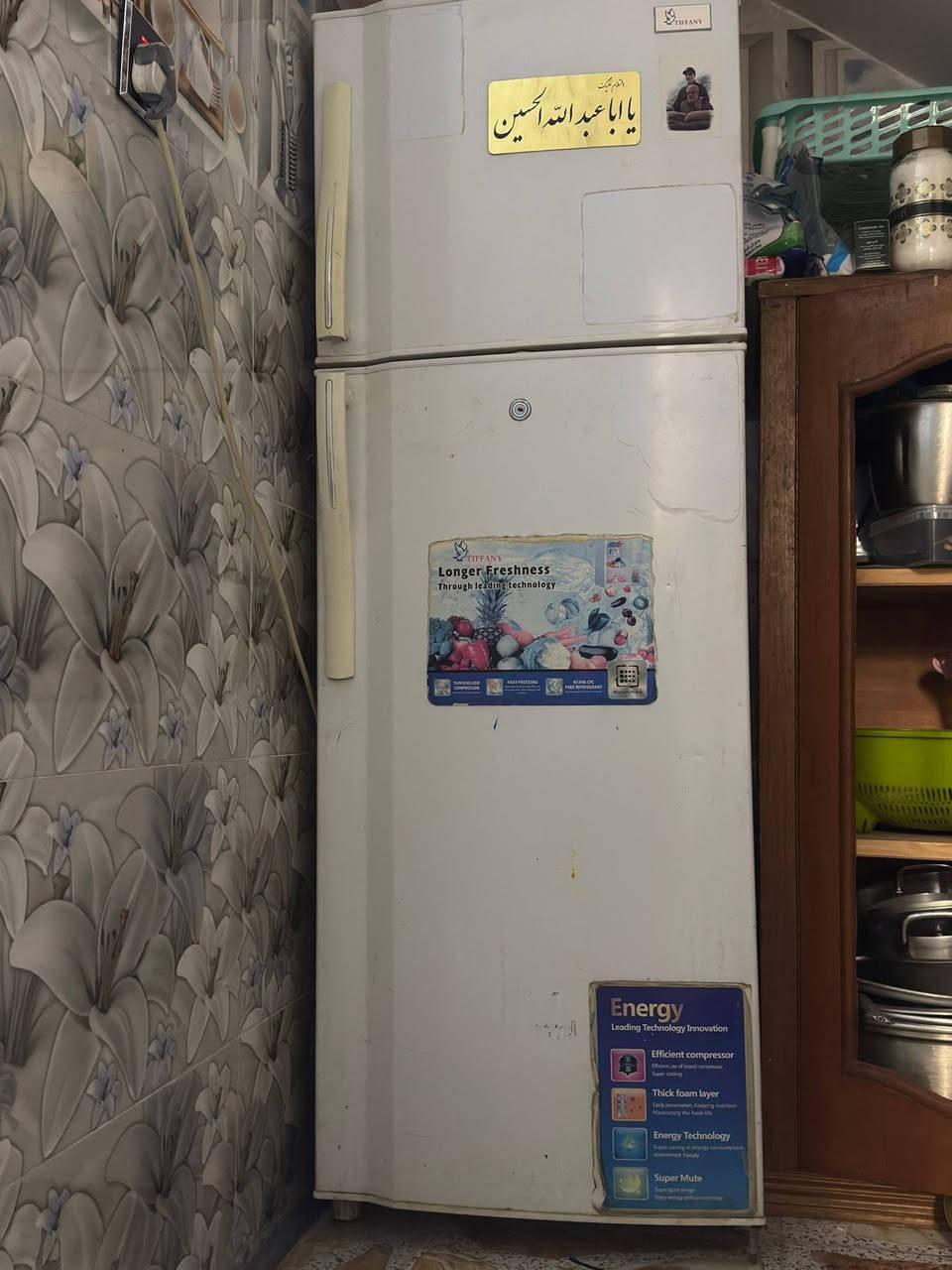 غساله وثلاجه ابيعهن اثنيهن ب 150 قفل شرط الشغل
الحر الصغير 

***********
