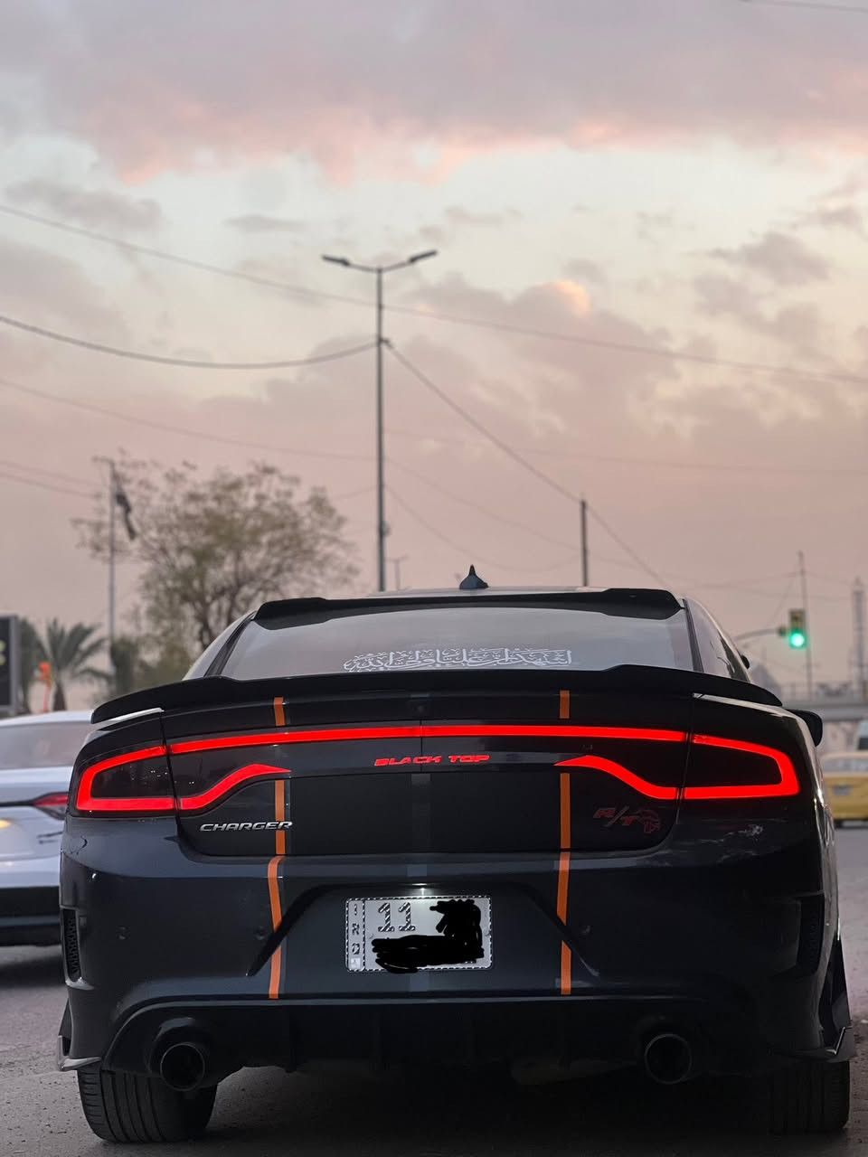 ً
سلام عليكم

جارجر 2018

RT/5700

بدون ايرباك 

بصمة وتشغيل عن بعد 

ماشية 75 

حساس خلفي 

ويل 20 RT اصلي

شاشه وكامره خلفيه 

شفتات ستيرن

كشنات كهرباء 

كشنات جلد وكنتارة غرفة حمرة

بلوجكتر 

لد متغير 

سستم كامل SRT

دبات صوت مرتب 

السيارة داخلة بس دعامية امامية و هنا صار بيهه بابين صبغ البنيد الاصلي موجود 

سعر 197 $

الكرخ / البياع

***********
