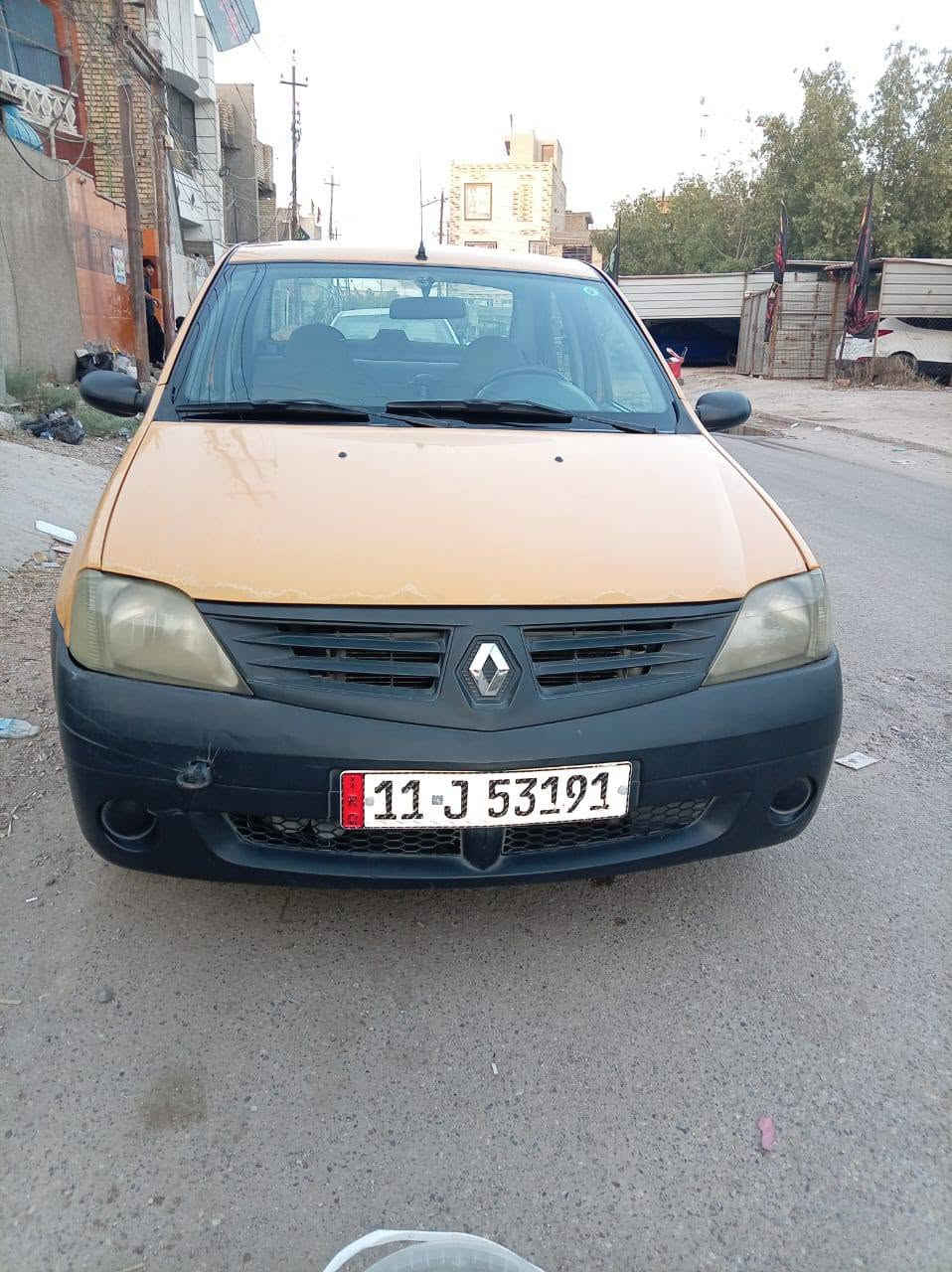 رينو مديل 2014 ستيرن بور مصفره هيه وغرامات مكفوله من ضربه قويه بيه رشات صبغ قليل بيه شويه بارد بل صندوك مكان سياره بغداد بلديات سعر 50 بيه مجال رقم ***********

