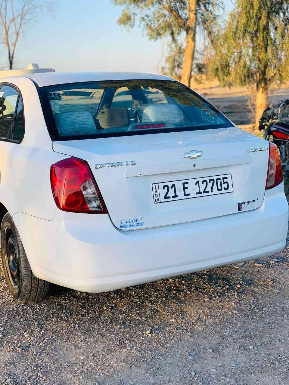 السلام عليكم اوبتره للبيع السياره جديده كير محرك صدر مكفول رقم شمالي سليمانيه رقم وسنويه جديد صار شهرين من جددت السنويه السياره مكفوله عده شويه بارد السونار موديل 12 بيع او مراوس بسني موجوده ب ديالئ المقداديه 
السعر 100 رقم ‭٠٧٧٠ ٣٠٢ ٣١٧٦‬
