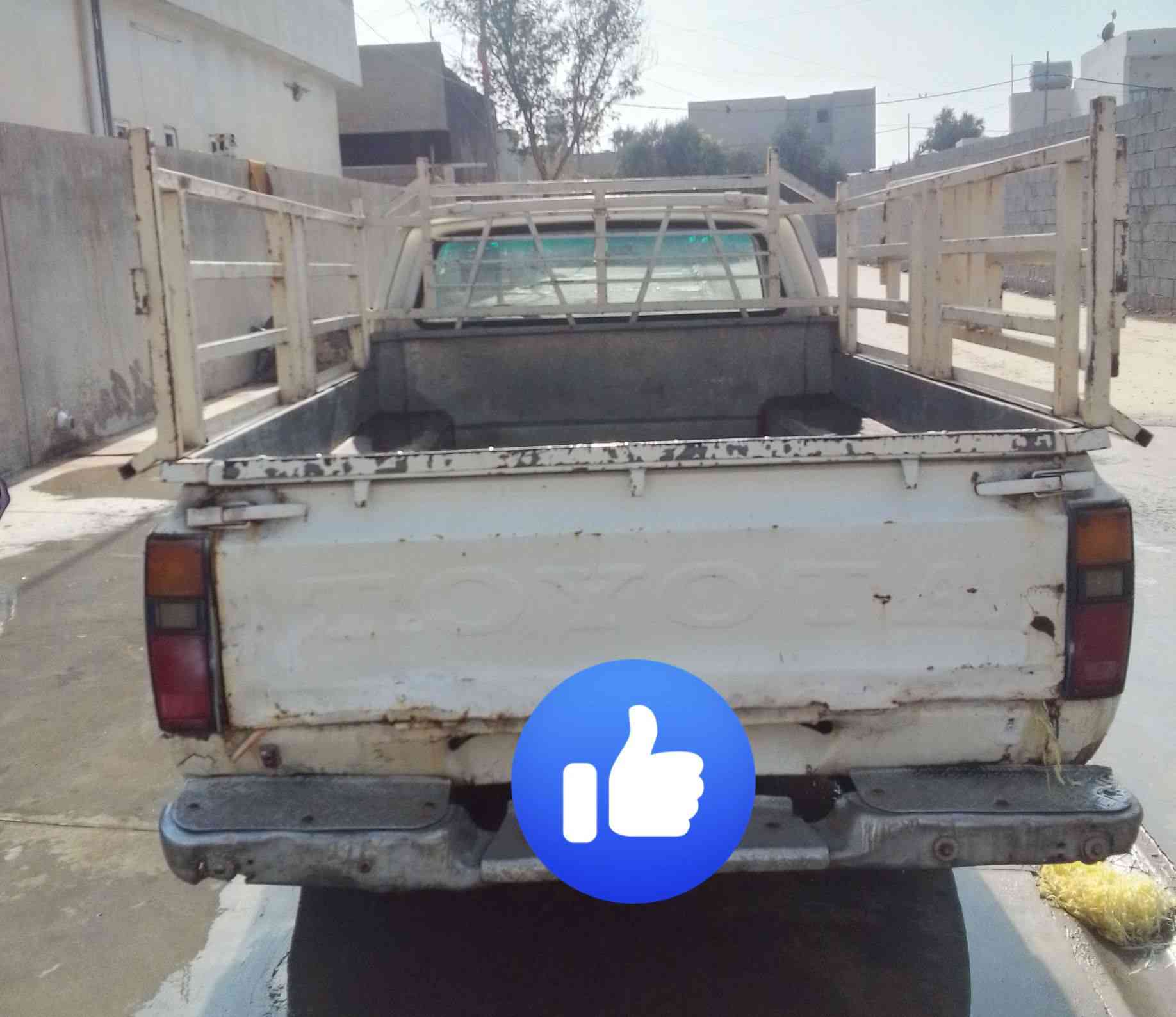 السلام عليكم سياره موديل 80 نضيف رقم كركوك كابون بنزين موجود سنويه عاج شرط تحويل سعر  28بي مجال قليل محرك لا صرف ولا بخار مكان كركوك ***********
