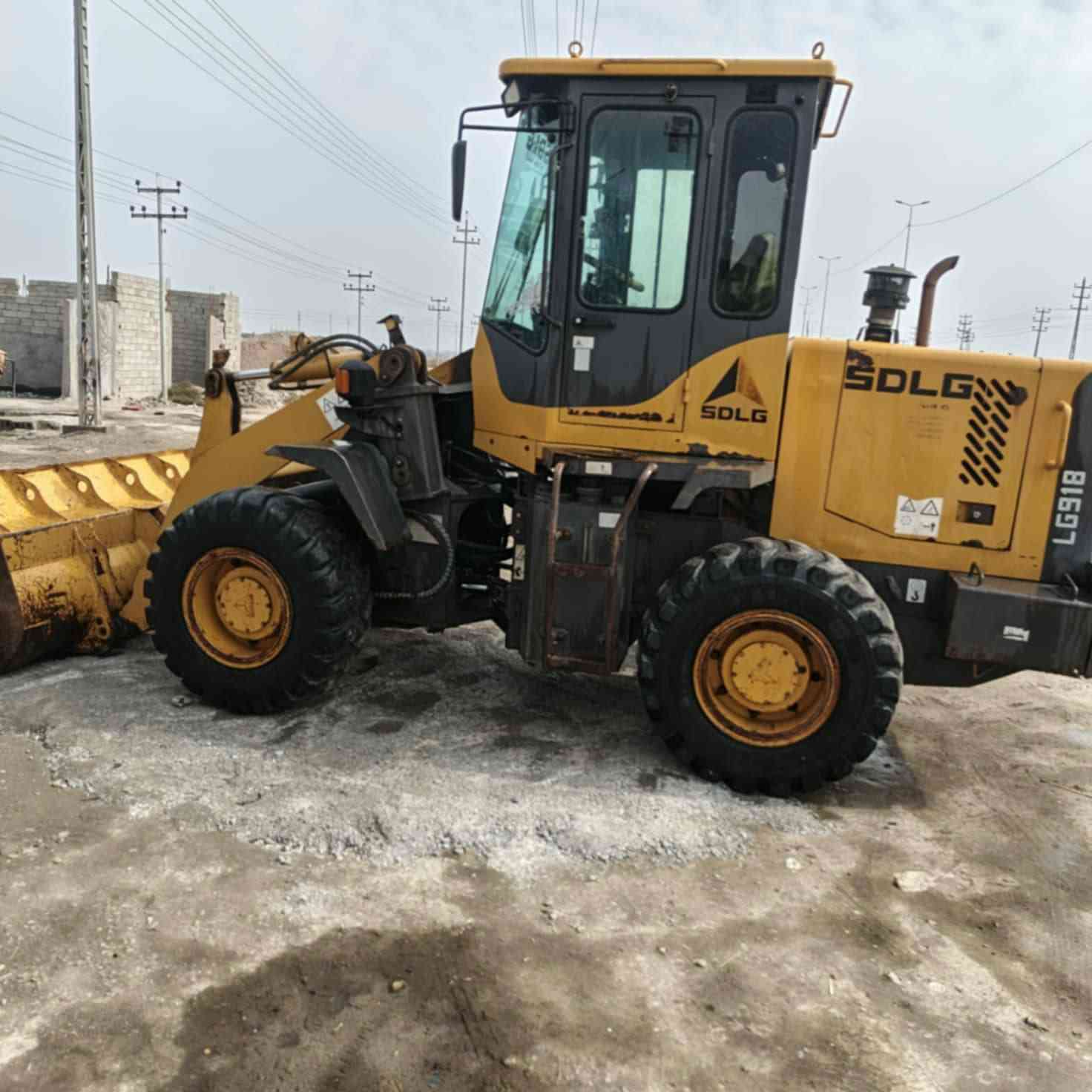 سلام عليكم شفل 918 الجي ٢٠١٣ سعر ١٩٠ وبيه مجال قليل ***********

