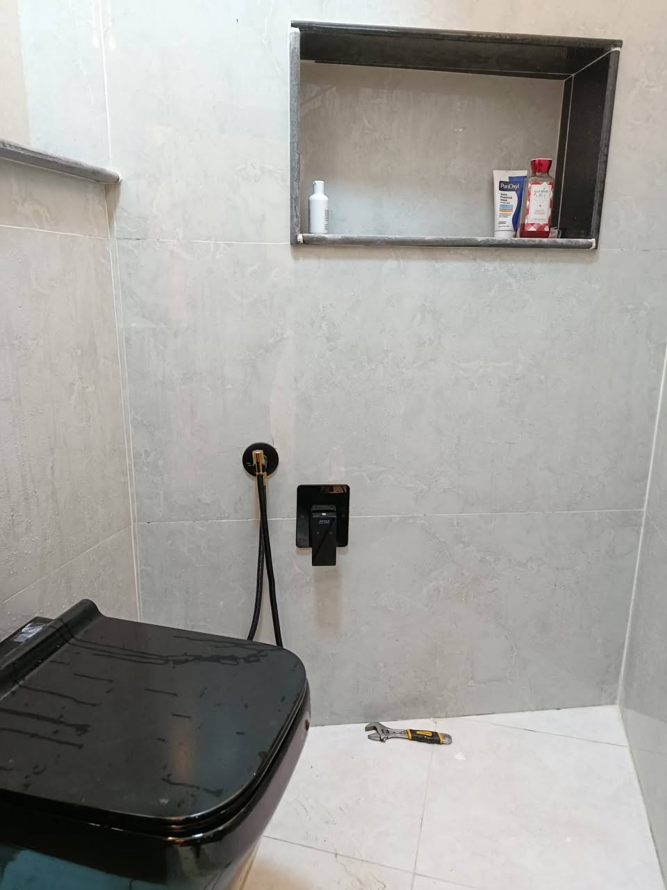 جزء بسيط 🤏 من عملي
ان شاء الله ينال إعجابكم
***********
