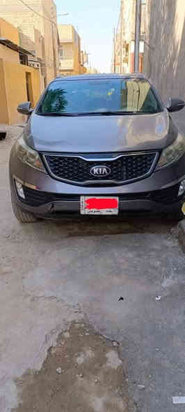 سبورتاج موديل 2013 وارد امريكي2400 GTR
فور ويل 
تحكم ستيرن
 كشنات تدفئه تبريد سلايت
 اثنين بنرامه
 مرايات شفط 
كشنات جلد
(ملاحظه) الطگعه الي يم فحت البنزين هاي مي 
السعر -120 ورقه 
 الموقع- بغداد مدينة الصدر
للتواصل -
***********
***********
