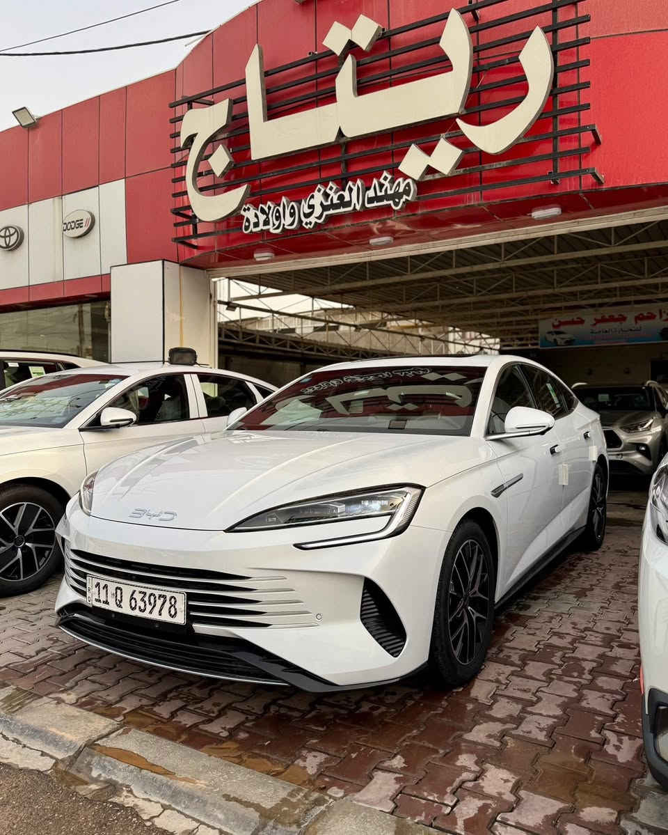 بي واي دي سيل 07 موديل 2026 خليجي

فخامة عصرية مع أداء رياضي بمحرك تيربو هايبرد يمنحك قوة وثبات وصرفية ممتازة بنفس الوقت ⚡🔥

تابعة إلى ضمان الوكيل – وكالة السيارة خليجي
✅ ضمان 6 سنوات أو 150,000 كم على المحرك والكير
✅ ضمان 8 سنوات أو 200,000 كم على البطارية

ماشية فقط 16,000 كم
مكفولة كفالة عامة

الفئة فول مواصفات:
▪️ سقف بانوراما
▪️ صندوك كهربائي
▪️ كاميرات 360 درجة
▪️ تحكم كهربائي للمقاعد
▪️ تبريد + تدفئة للمقاعد
▪️ رادارات أمامية وخلفية وجانبية
▪️ Auto Stop
▪️ Auto Park
▪️ شاحن موبايل لاسلكي
▪️ شاشة كبيرة مع نظام صوتي مميز
▪️ مواصفات وتقنيات حديثة عديدة ✨

سيارة تجمع بين الفخامة، التكنولوجيا والأداء الرياضي بشكل متكامل 🚀

📍 بغداد – معارض البياع – الشارع الرئيسي

📞 ***********
📞 ***********
📞 ***********
📞 ***********

لمعرفة السعر علق برقم 1 او الاتصال
