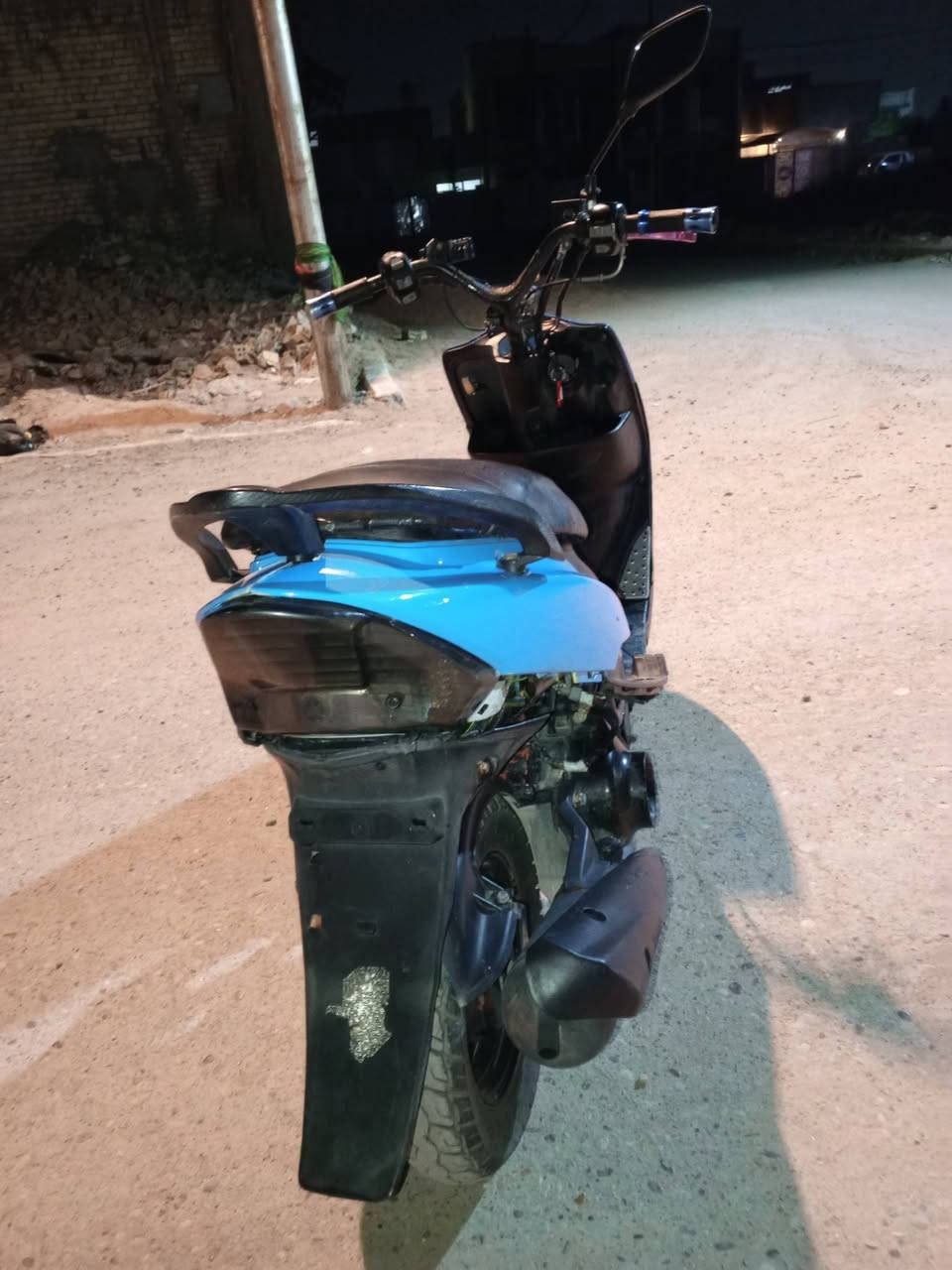 السلام عليكم دراجه ماكس عدله للبيع
دراجه مرتبه نقصها كم شغله 

السعر 475 وبيها مجال 

العنوان ؛ بغداد الدورة ابو دشير 

*********** متواجد واتساب 💜
