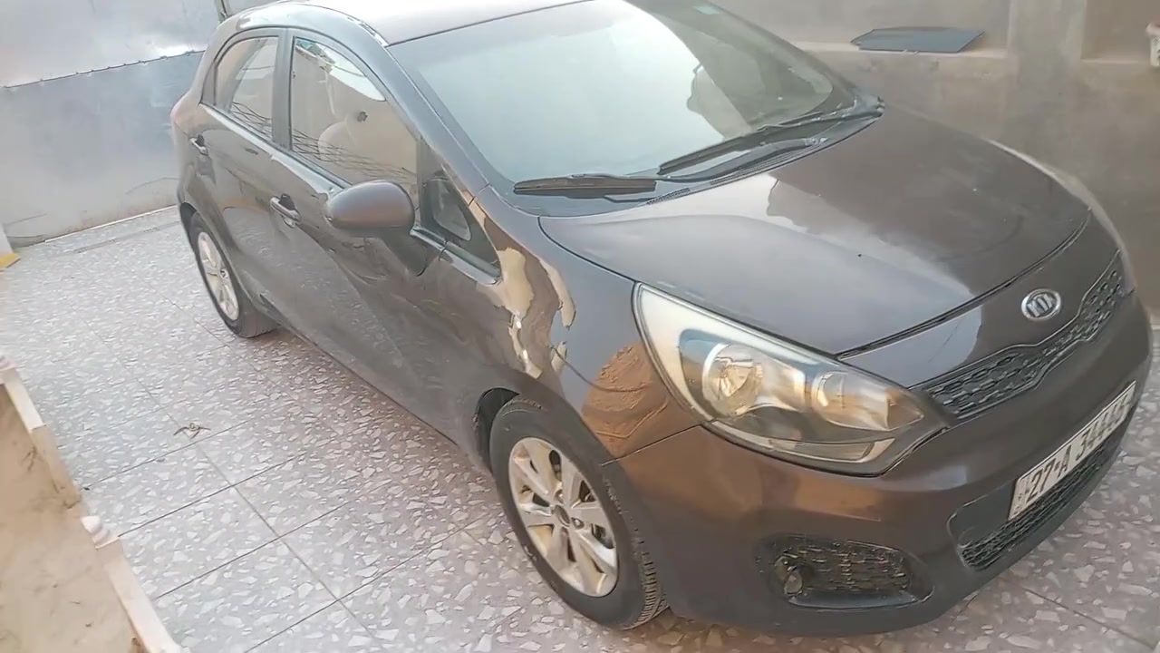 عرض جوه السوك جدا مناسب
كيا ريو ١٤ خليجي هاش باك 
محرك ١٦٠٠ مكفول 
كير اوتو 
تبريد ثلج منظومه جديده مسويها قبل اسبوع ٦٠٠ الف كله جديد 
حداديه ١٠٠/١٠٠ 
بيه رش تجميل الجاملغ الأمامي الأيمن بدون دواخل والباقي كفاله من الصبغ والتبديل 
السعر ٧٣ بيه مجال للمشتري ***********
رقم ذي قار دولي مكانها قضاء الشطره
