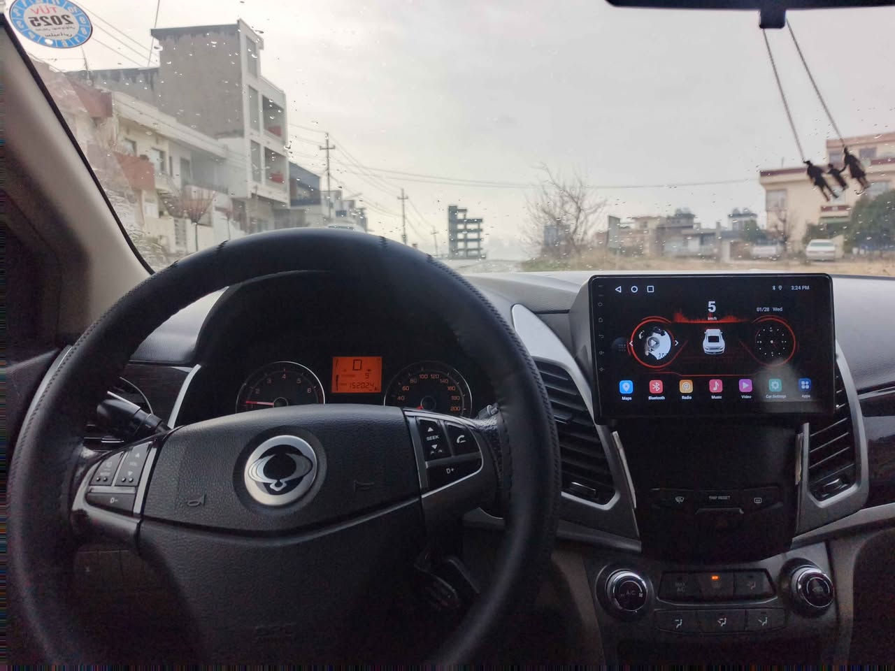 سانگیۆنگ کۆراندۆ ٢٠١٤ فول مواسەفات ، مەکینە ٢٠ ی دەبڵ ئەکسل ، بە شەرتی گێڕ و مەکینە و تەحویل ، سێ پارچەی بۆیاخە بێ ناوگرتن ، سەنەوی تا ٢٠٢٩ تازەیە و بە ناوی خۆمەوەیە ، سلایدە ، ڤۆلیۆمی سەر سوکانە ، تەحدید سورعە و دەبڵ گێڕە ، شاشەی ئایپادە .
*********** سلێمانی السليمانية, العراق
