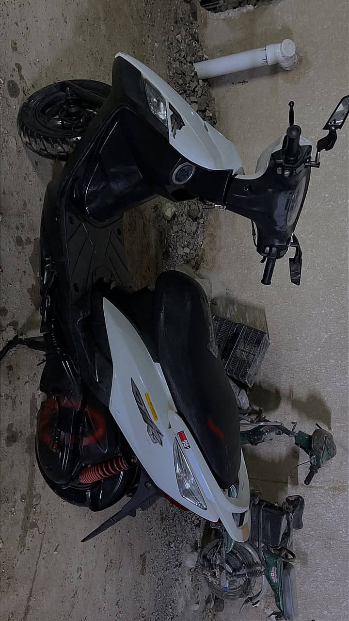 السلام عليكم ثعلب gtr للبيع الدراجه مكفوله كفاله عامه مصار كم يوم من نزلت من الرمبه واوراقها موجوده يوم 12/14 من نزلت دراجه بلاد شلعه ومعدل تشك الكاع كهربائيات كلجات محرك كله مكفول عله اخر حبه برغي مناقصها السعر مليون قفل ( الفلوس فلوسك ودراجه دراجتي وتفاصيلها كلها ذكرتها تعجبك تفضل خاص ماعجبتك اعبر المنشور) المكان صليخ سبع ابكار للاستفسار ***********
