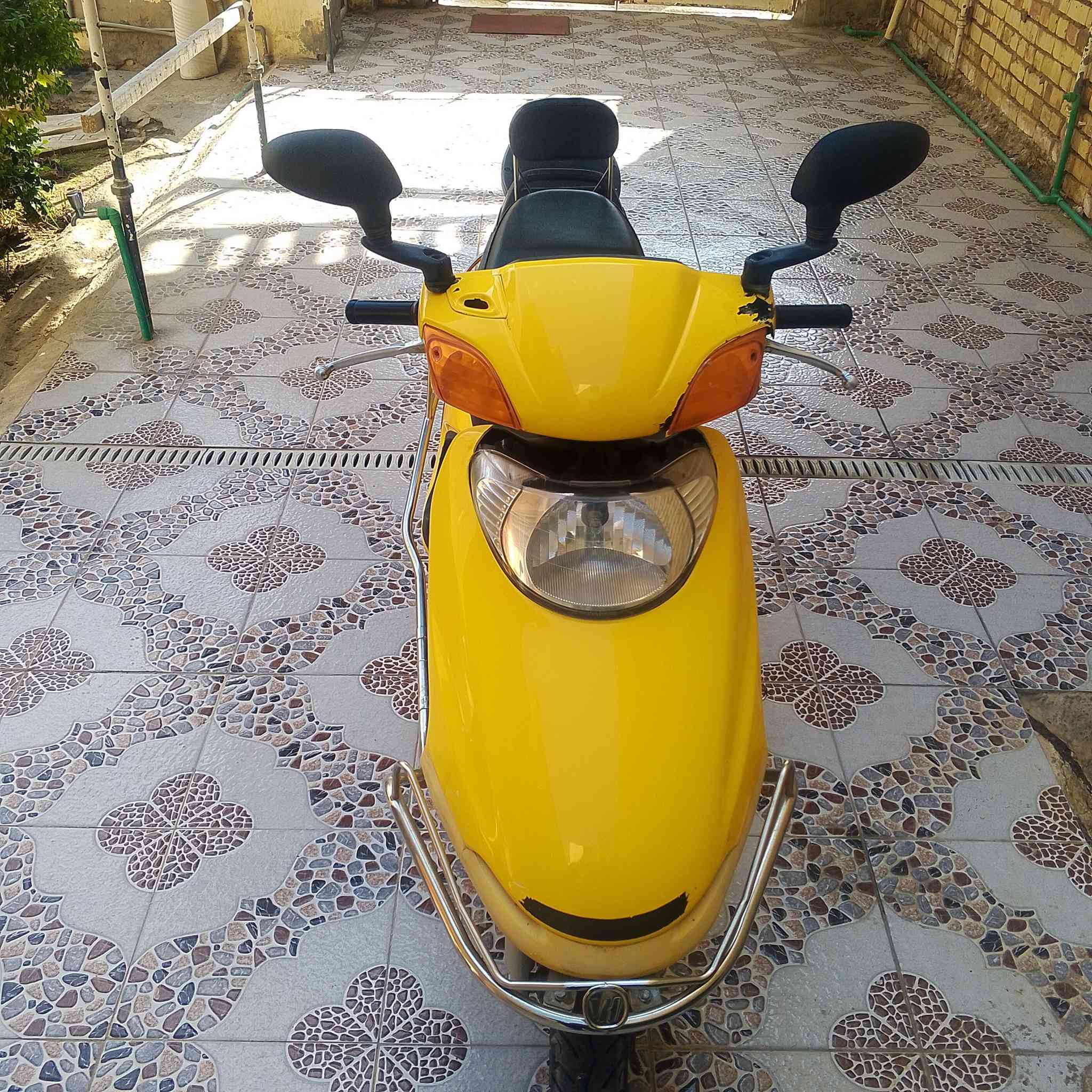 سلام عليكم سبيسي ياباني للبيع كفرات اصليه سلف هندر مكينه خرسه شلعه تخبل اشاير هورن كيلو متر كيج بانزين قفل ستيرن قفل جنطه كلشي بيه عل بلاد اخت الرمبه مفتوحه مره وحده تايرات جدد بريك امامي وخلفي بل مكان مكاني كوت مركز المدينه السعر 675 مع المجال ***********
