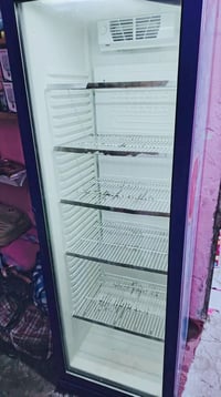 عارضة عاصاير هيتاشي  عارضه مجمده السعر  ٦٥٠ 07714943052 واتساب أو اتصا...