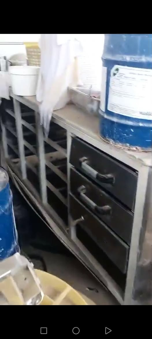 ميوزه مرمر توركي ٢٢٠ عرض جائنب ١٢٠ ارتفاع ٩٥ داخيل روف مال صينة *********** واتساب ***********
