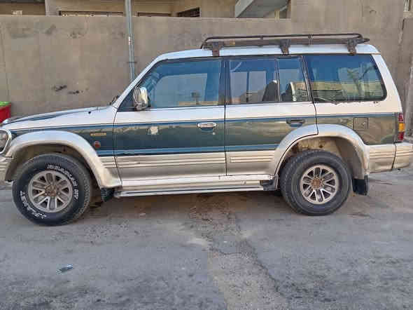 سلام عليكم باجيرو موديل ٩١
رقم بغداد ألماني مشروع وطني
مكينه ففتي ثنين ونص
صدرها نظيف تخم تايرات
سياره بلاديه بدون صبغ
العنوان بغداد مدينة الصدر الاورفلي
كهربايتها شغاله السعر ٤٨ وبيها مجال
رقم الهاتف ***********
