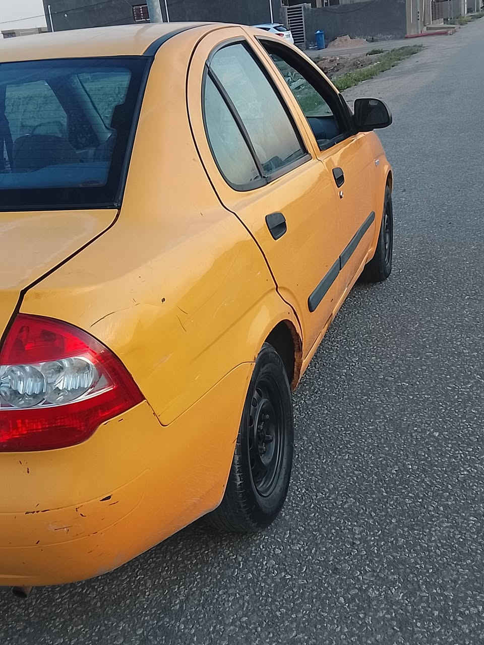 طيبه موديل 2015 مكينه وكير وشواصي تبريد شغال سنويه تفاصيل راعيه ماواصله غرامات ماعليه  حداديه اماميه خلفيه بدون تحويل اتعهدلك سرقه وطلب وعشائر مكان بابل محاويل السعر 18وبيه مجال حك الجيه ***********
