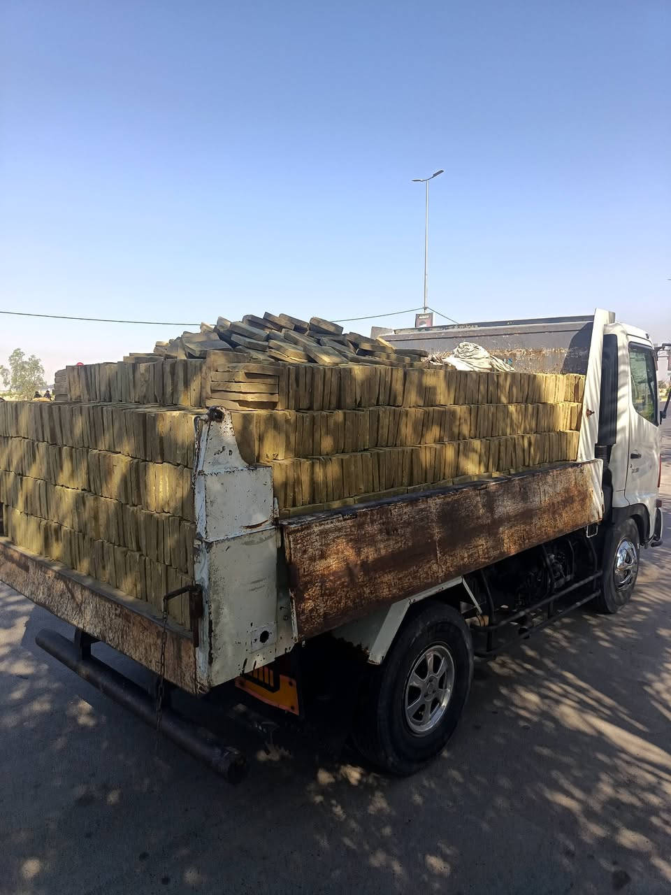 يالله يوجد لدينا فرشي درجه اولى شرط الفحص واصل جميع المحافظات بانسب الأسعار ***********
***********

لسنا الوحيدين لكننا الأفضل
