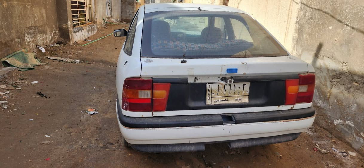 أوبل فكترا رقم نجف تحويل مباشر شرط
كير ومحرك ١٦٠٠ مكفولات 

حدادية جديدة تخم تاير دواخل كلش حلوه بلاديه مال جناي 

جام كله يصعد وينزل سنتر لوك ام بي ثري شغال كيج حماوه 

مكاني نجف السعر ٢٠وبيه مجال اتصل وتدلل ***********
