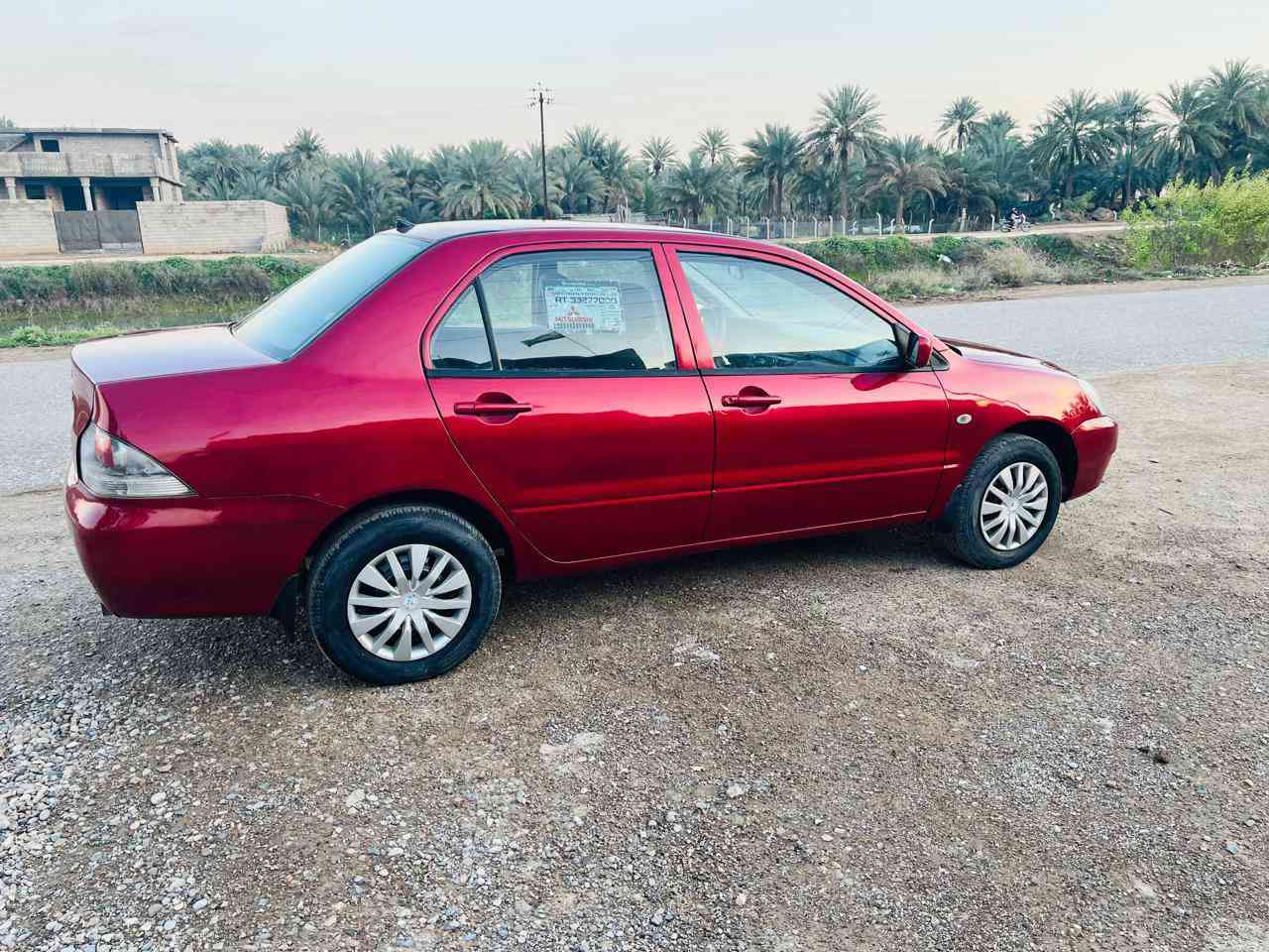 السلام عليكم ورحمه الله وبركاته
عيدكم مبارك وكل عام وانتم بخير 

لانسر موديل 9 رقم بغداد دولي 
السيارة كفاله من الحادث أو الضرر صبغتها عام على أيدي قبل اسبوع اثر جراد سيارة بلادية بمعنه الكلمه حتى خياس ما بيها . 

مكينة كير مكفولات لا تنقيص ولا تبخير 
تخم تاير  
حدادية ٨٠٪

السعر ٧٠ وبيه مجال لشراي 
تلفون / ***********
عنواني / ديالى دلي عباس
