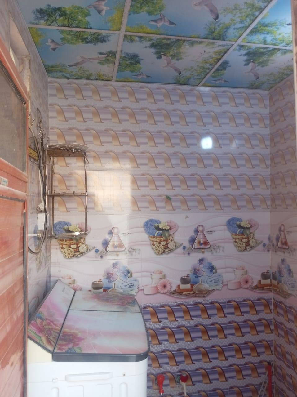 بيت للبيع او مراوس بسيارة حديثة 
المساحة/  155 متر
الطابو / زراعي
البيت مال جناي مشتري من ابو الارض 
نوع البناء/ بلوك عكاده سنة 2021 بناء درجة اولى 
التفاصيل
طابق واحد/ يحتوي على غرفتين وصالة ومطبخ وحمامات ثنين داخلية وخارجية وكراج 
متوفرة جميع الخدمات ماء وكهرباء ومدارس
العنوان / النجف . الكوفة . شارع المعمل . قرب اسواق الكرادة. ثالث بيت على الشارع العام
السعر/  32 وبي مجال قليل 
باقي التفاصيل خاص او واتساب فقط
***********
