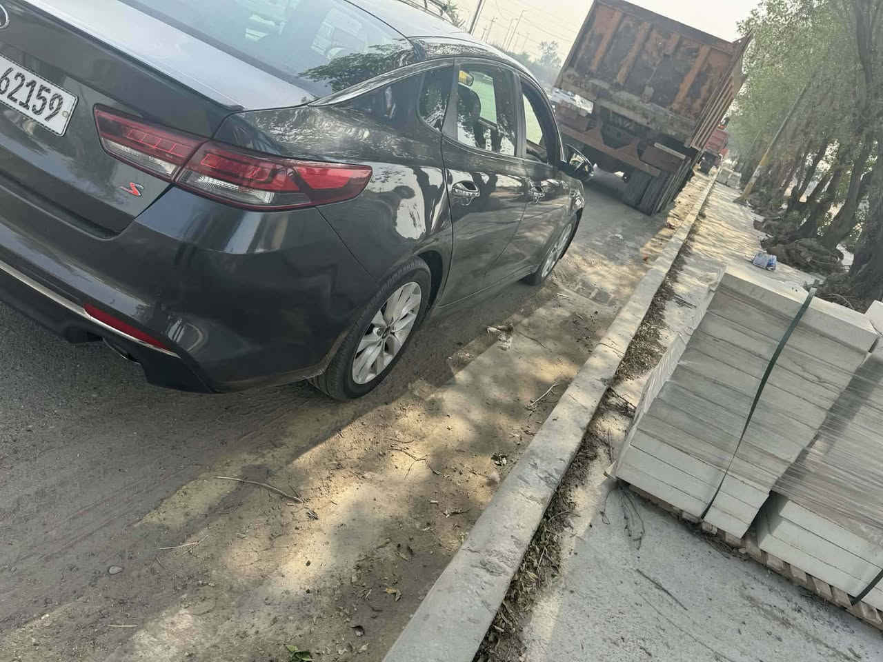 للبيع او مرواس
اوبتما 2018 فئه s وارد امريكي ب اسمي رقمهه بغداد حادثهه جاملغ وبنيد صبغ 4 قطع جاملغ وبنيد وبابين جهه السايق السياره جاهزه من كل شي بدون اي نقص من حداديه لمكينه لكير للباتري جديد لتخم تاير جديد مواصفاتهه شاشه ونقاط عمياء وكرسي السائق كهرباء وتحكم وكروز وابل كار بلي وكامره وحساسات خلفية واشاير بالمري وغيرهه من مواصفات
هزة قبل أسبوع مسويها 
تحويل ثاني يوم رقم جديد بغداد
***********
