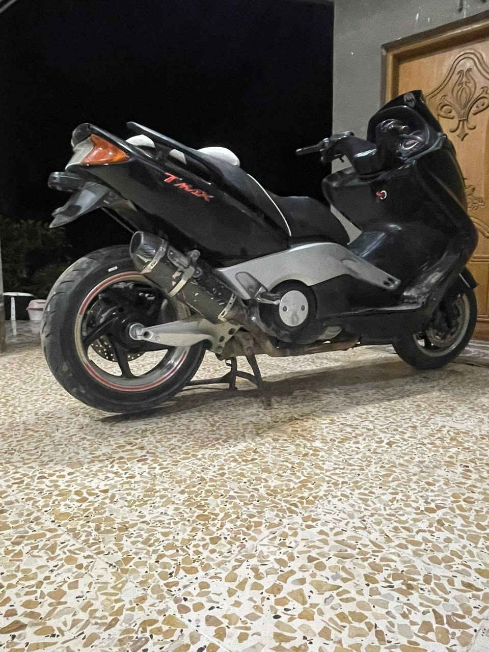 للبيع تي ماكس2008 مكينة برغي مامفوح بيهة مكفولة شلعة معدل مكاني حلة . ***********
