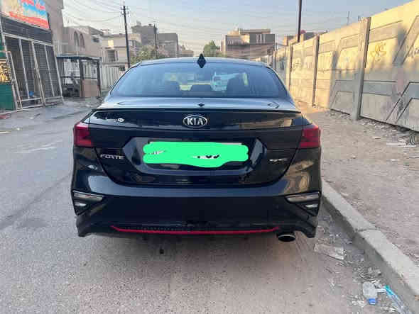 السلام عليكم كيا فورتي موديل 2021 امريكي 
السياره فول موصفات  تخم تاير باتري جديد 
السياره حادثهه جاملغ امامي رقم اربيل دولي تريد تحويل تريد وكاله موصفات السياره بصمه تشغيل بصمه ابواب
فتحه سقف نضام ترحيب كشنات جلد السيارج GT
محرك الفين دوش مكينه وكير مقفولات السعر 125$ وبيهه مجال***********
