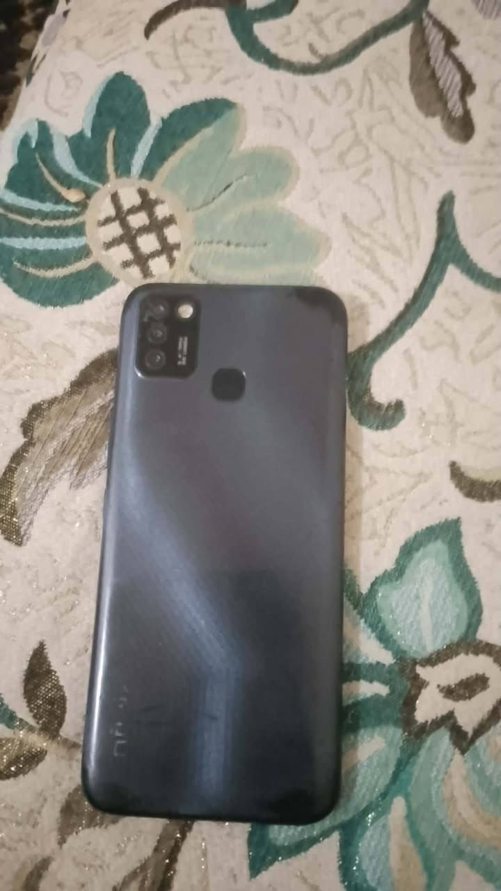 #عرض_نارررر 🔥🔥🔥
سلام عليكم عندي موبايل lnfinix smart6 للبيع مفتوح 
الشاشة بهية كسر بس ما يبين
بصمة اصبع
وفتح على الواجهة
سلاسة اللمس جيدة 
السعر: 25الف قفل لا اكثر ولا اقل
مكاني موصل_حي الشيماء


**إذا كنت صاحب هذا الإعلان وتريد حذفه لأي سبب، رجاءا أرسل رسالة إلى الدعم الفني**