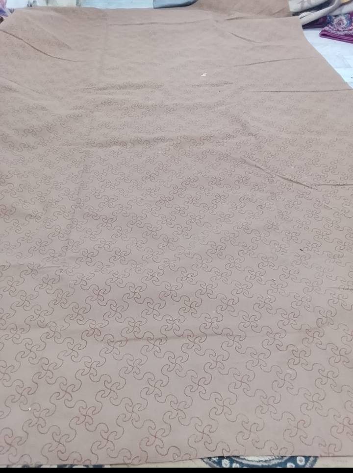 مفروشات مستعمله قليل وبأسعار مناسبه للاستفسار ***********
