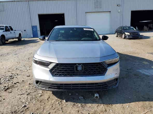 السلام عليكم هوندا اكورد 2024 سبورت وارد امريكي

Honda accord hybrid sport 2024 2.0

       حجم المكينه : 2000 هايبرد

الضرر  :  فقط دعاميه خلفيه مع الجاملغ رصعه خفيفه يرجع بارد 

        

لايرباك  : بدون ايرباك ى

المسافه المقطوعه : 23 الف ميل

#مواصفات

1. مكينه 2000

2 شاشة

3.فتحه

4. كامرا

5. كشن السايق كهرباء  

6. رادارات 360 

7. تحديد مسار

8. شفتات بالاستيرن

9. هندبريك بصمه

10.لايتات زنون  

11. نظام ايكو + سبورت  

12.جنح خلفي بلادي 

13.لايتات لد + بكلايت لد

14.ويل كب

15.بصمة ابواب

#السعر :185 واصل العراق 

تفاصيل اكثر هذا رقمي ***********
