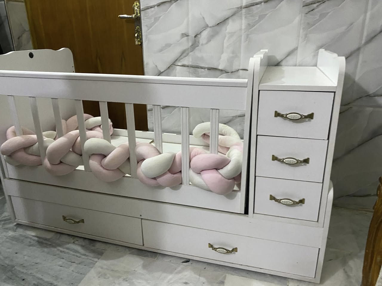 السلام عليكم جربايه جديده استخدام قليل السعر ١٢٥ وبيها مجال ***********
