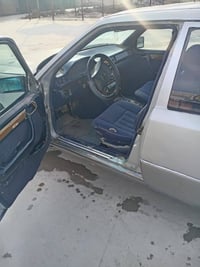 مرسيدس • نضيفه • رقم بصره