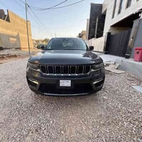 لايتات كراند شيروكي • جهة السايق • اصلي تفصيخ