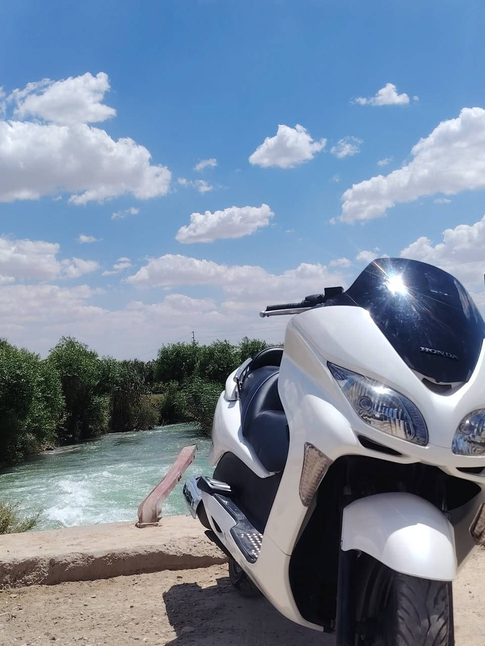 فورزة0.9كرستال ماشية ٦٣الف بعدها دراجة بحالة الوكالة اي أضرار مابيها دراجة نضيفة مابيها اي عيوب الدراجة بيها ٧تحويلات  يعني سبعة نمرات كلشي شغال من كهربائيات بس بيها شخط صغير مو جبير تايرات مال يابان الأصلي هية دراجة كاملة مكملة سعرها مليونين ومية وبيها مجال حك الجية مكاني ديالى بعقوبة كنعان. ضفت فيديو الكم هاي اول ماجبتها صار اقل الشهر وهية كدامكم للاستفسار خاص


**إذا كنت صاحب هذا الإعلان وتريد حذفه لأي سبب، رجاءا أرسل رسالة إلى الدعم الفني**