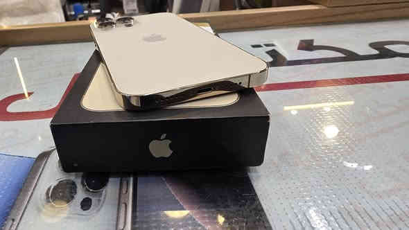 نشتري جميع الاجهزه الجديده والمستخدمة 

13برو ماكس عربي شرق أوسط بطاريه 78 مكفول وبيه ظمان ذاكرته 256 ملحقاته كامله كيبل اصلي كارتونته الاصليه ومطابقه مع جهاز سعر 725الف

العنوان ديوانيه شارع المصورين مكتب رويال للاتصالات قرب مصور سومر ***********
***********
بيع او مراوس
