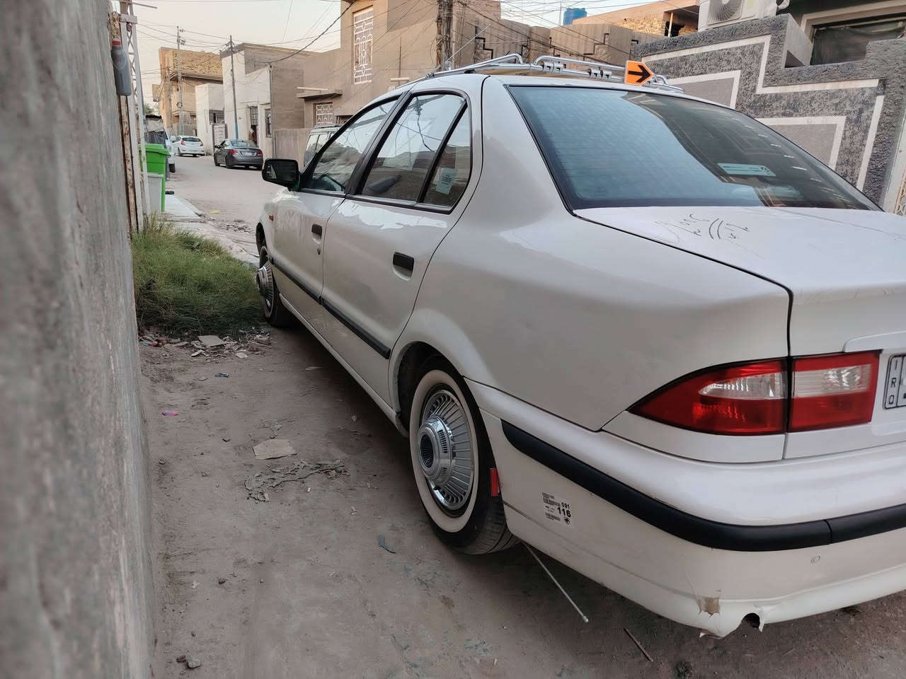للبيع 2009 سياره جاهزه خير من الله تبريد شغال تخم تاير حداديه المكان حله قرب جسر نادر سعرها 40 وبيها مجال ***********
