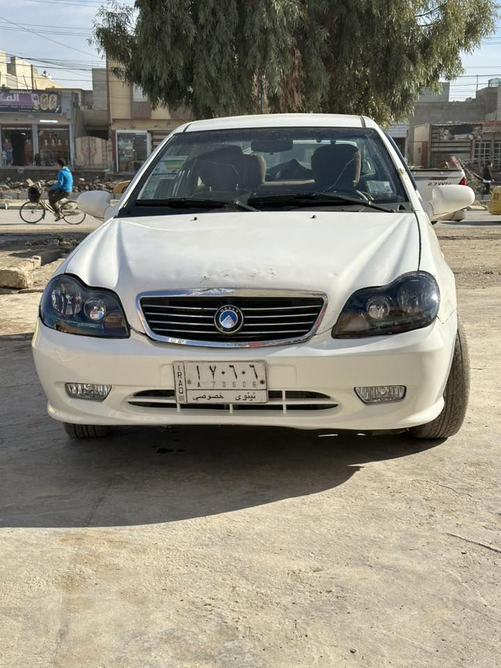 السلام وعليكم
معارض او بيع نقد فقط 
40وبيها مجال ***********
