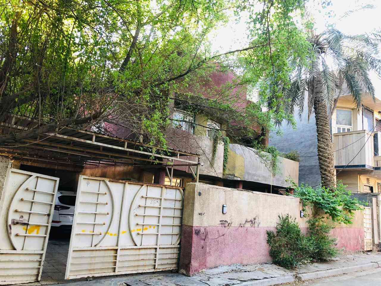 🏠يعلن مكتب ابو حسن للوساطة العقاريه في حي تونس 🏠

🏠توفر دار سكني قطع مساحه 100 متر للبيع في حي تونس 
🏠السعر 260 مليون وبي مجال 🏠

🏠للاستفسار الاتصال ع الرقم التالي🏠

📞***********📞حسن المحامي ⚖️

🏠مكتب ابو حسن للوساطة العقارية 🏠
