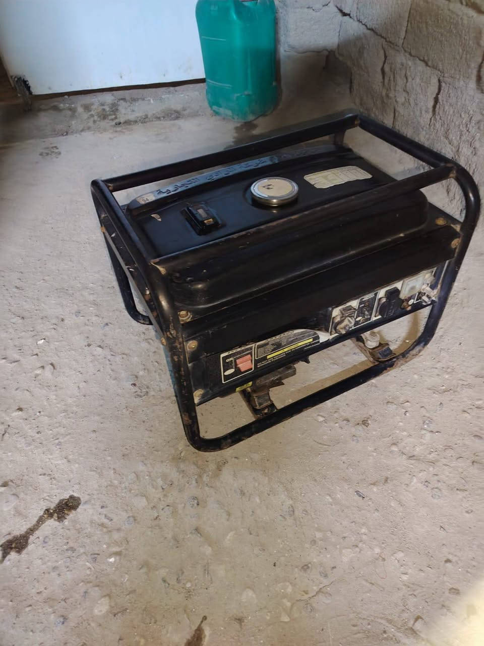 ب١٠٠ قفل
إتصال او واتساب ***********
