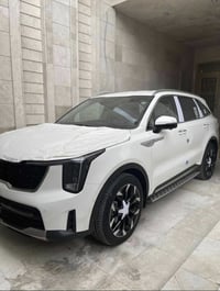 سورنتو ٢٠٢٥ • فول أعلى فئة • ماشيه ٧٠٠٠