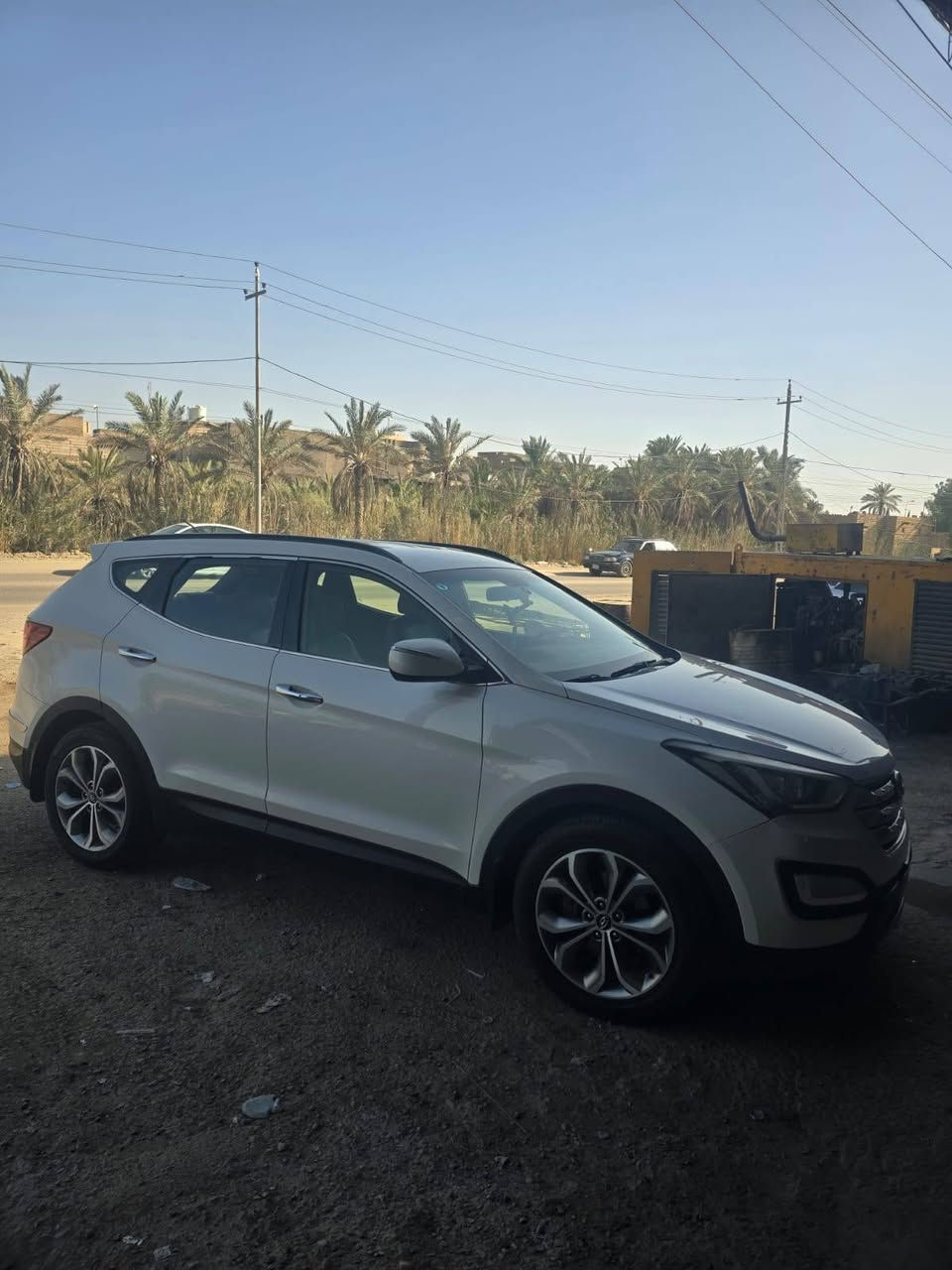 سنتافيه خليجي موديل 2014 كفاله عامة
محرك 6 سلندر
7راكب
3 قطع تبريد 
شاشه كامرا حساس خلفي 
فور ويل 4×4
ماشيه 104الف على وضع الشركه 
رقم ذي قار 
مكان السياره ذي قار 
للاستفسار الاتصال على صاحب السياره/***********
غير متواجد على الماسنجر مكلف بالنشر فقط
