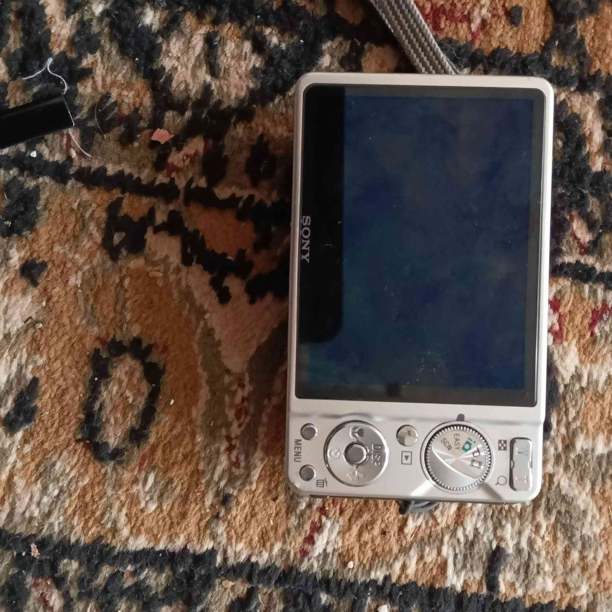 سلام عليكم عندي هاي الكامرة مراوس ويى جهاز psp  غراضه كامل مكاني كركوك


**إذا كنت صاحب هذا الإعلان وتريد حذفه لأي سبب، رجاءا أرسل رسالة إلى الدعم الفني**