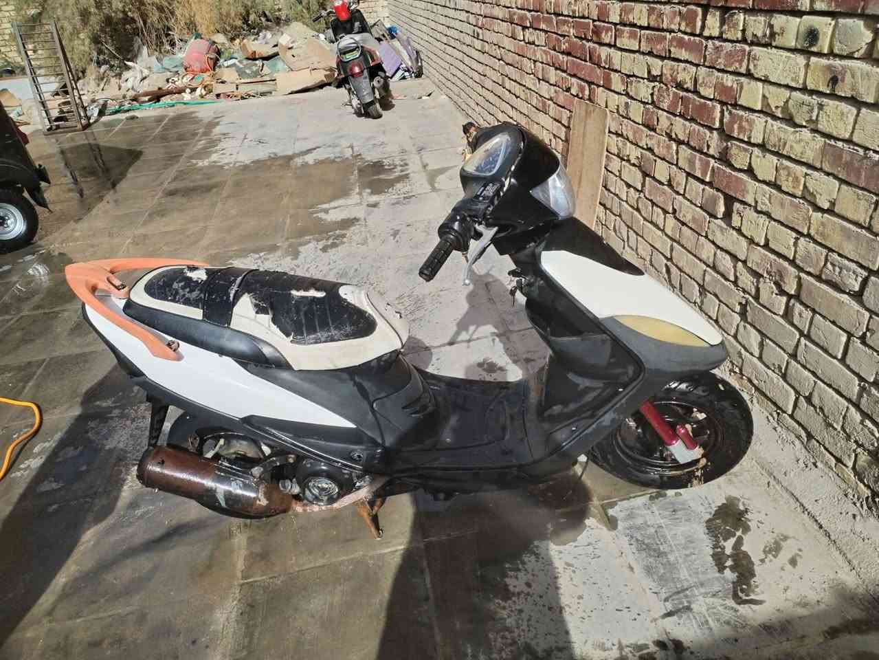 دراجه ماكس عدله
البيع مفتوحه
دراجه نضيفه وحلوه
سعر 500وبيه مجال بسيط
الرقم ***********
